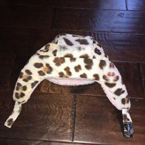 Great Condition - Pre loved teal cheetah pring HAT